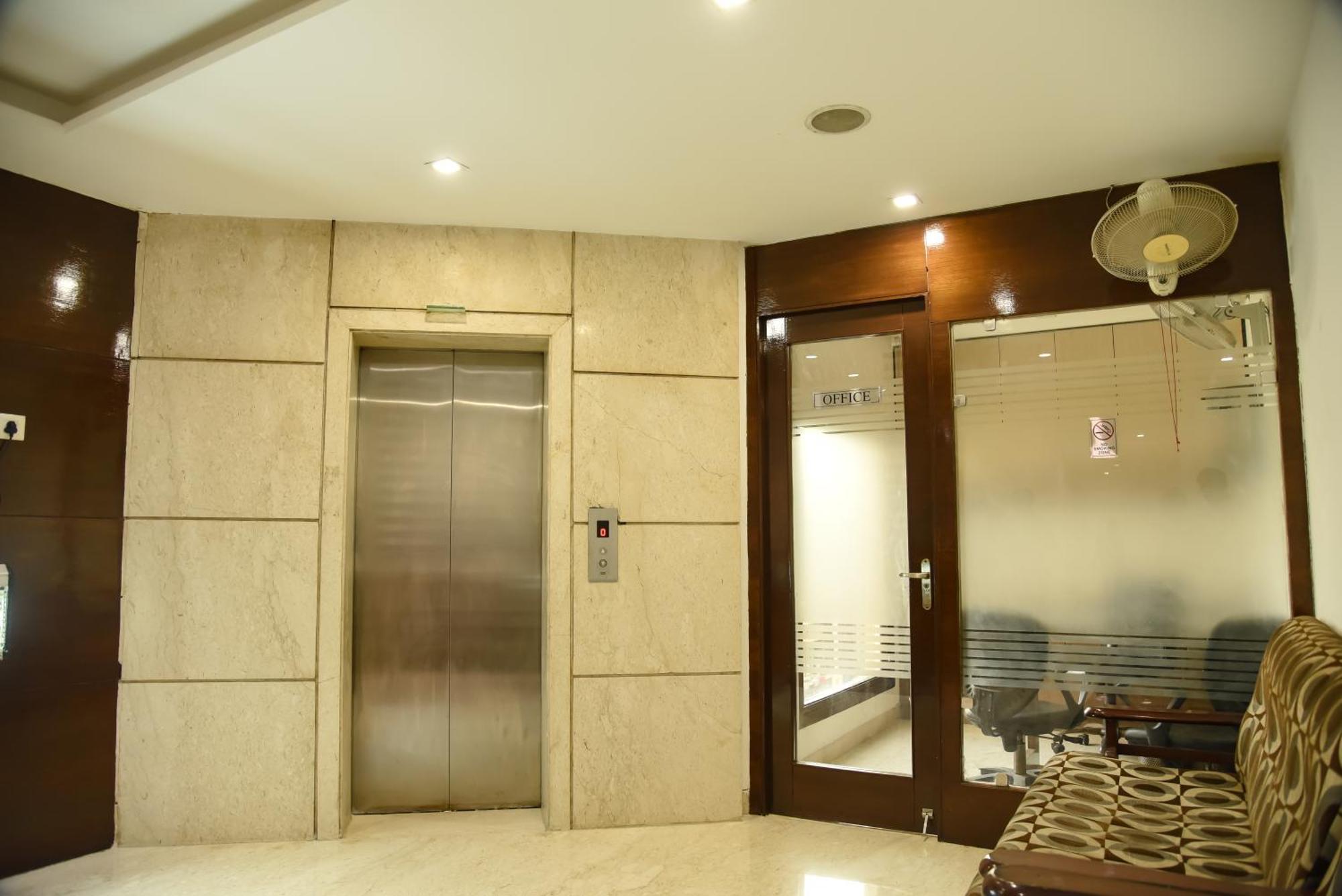 Hotel The Emporio A Boutique Rooms Near Anand Vihar Vaishali Ghaziabad Exterior foto